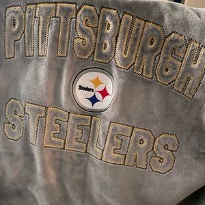 NFL Team Apparel Steelers Sweater